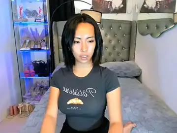 Stripchat Best live sex cam show of reighnempress