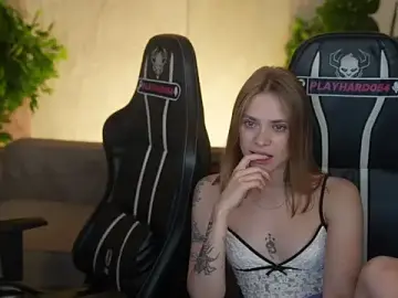 Stripchat Free Live Porn of Angy_Netal