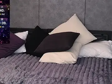 Stripchat Sex Cam of Ashley_Ross_