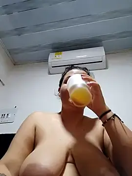 Stripchat Best Webcam of Liancy