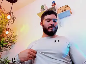 Stripchat Sex Cam of SebastianVilla_