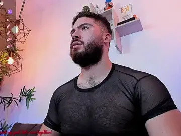Stripchat Live Sex Cam of SebastianVilla_