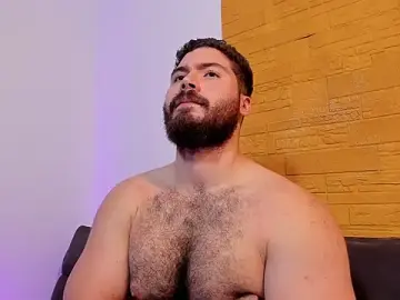 Stripchat Live Sex Cam of SebastianVilla_