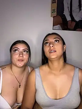 Stripchat Live Sex Cam of nicolexxaleja