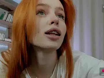 Stripchat Adult Webcam of Phoenix_Margo