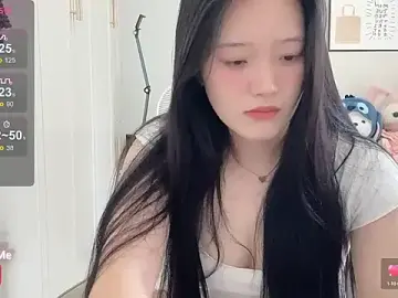 Stripchat Free Porn Cam of --bee--