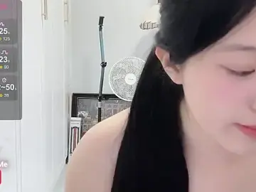 Stripchat Best live sex cam show of --bee--