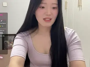 Stripchat Live Sex Cam of rose-u