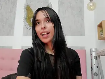 Stripchat Adult Webcam of Cloeandtyfanny