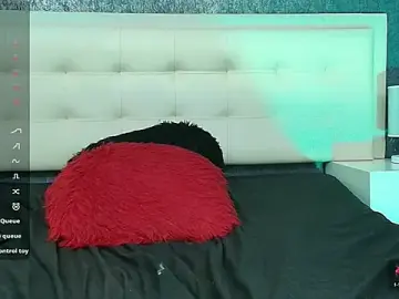 Stripchat Live Sex of Cloeandtyfanny