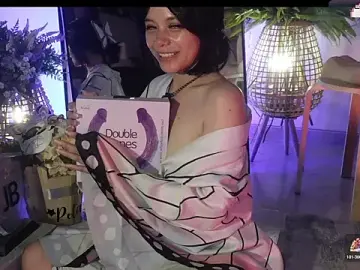 Stripchat Free Live Porn of Loidjanne