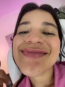 Stripchat Sex Cam of EmmaRose___