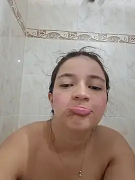 Stripchat Live Sex Cam of EmmaRose___