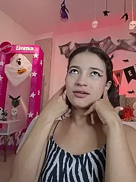 Stripchat Free Porn Cam of EmmaRose___