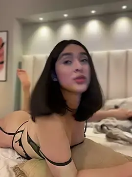 Stripchat Nude Webcam of MiahWindsor