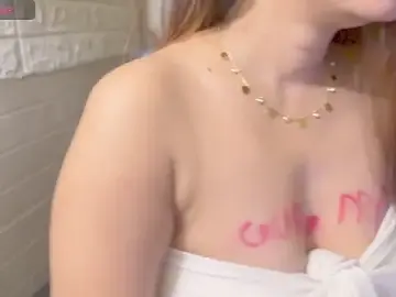 Stripchat Live Sex of Your_Sassy_Goddess