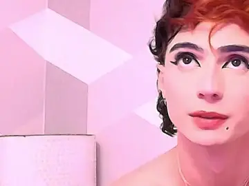 Stripchat Nude Webcam of KylieMonnett