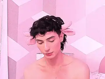 Stripchat Watch Live Sex Cams of KylieMonnett