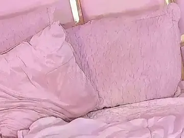 Stripchat Watch Live Sex Cams of KylieMonnett