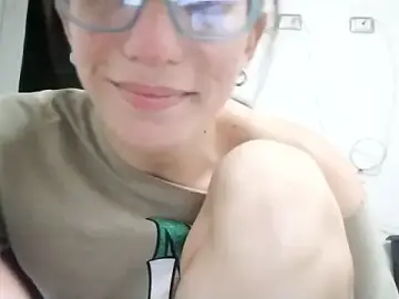 Stripchat Watch Live Sex Cams of Luna-e-Franco1