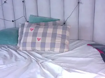 Stripchat Live Sex Cam of nahomi_campbell