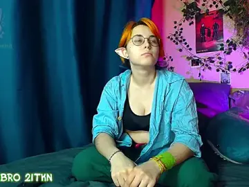 Stripchat Nude Webcam of TrickyKitsune