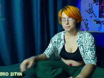 Stripchat Adult Webcam of TrickyKitsune