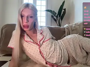 Stripchat Nude Webcam of AliceSnowCatt