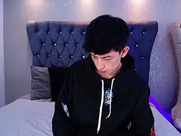 Stripchat Sex Cam of MaikCarver