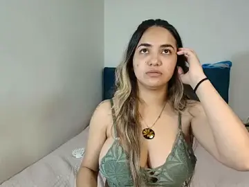 Stripchat Free Porn Cam of Naughty_Nights_Live