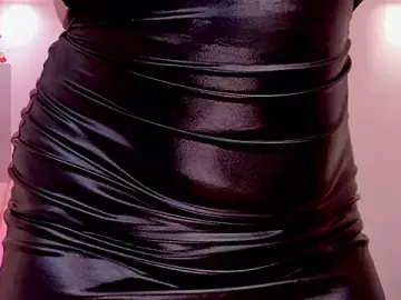 Stripchat Live Sex Cam of SarahRhodes_