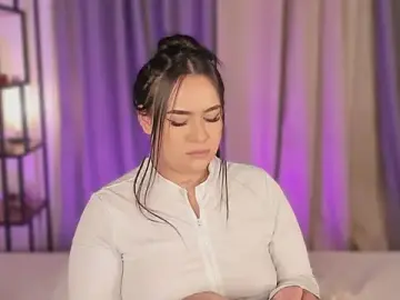 Stripchat Live Sex of lynda_west