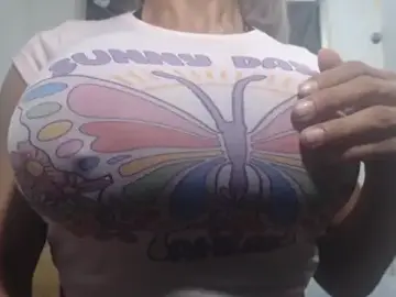 Stripchat Free Porn Cam of DanielaMuscleTS