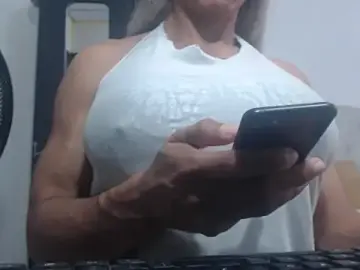 Stripchat Best Webcam of DanielaMuscleTS