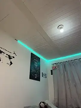 Stripchat Free Porn Cam of alejo_cute