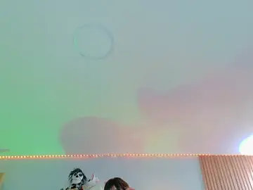 Stripchat Free Live Porn of Chris_parker27