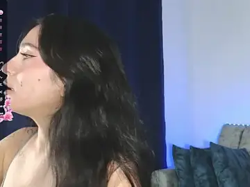 Stripchat Live Sex Cam of ZaraDames_