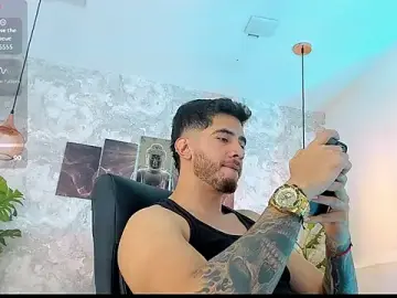 Stripchat Sex Cam of Nate_franco