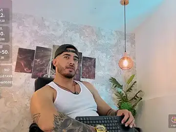 Stripchat Live Sex Cam of Nate_franco