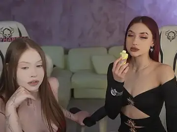 Stripchat Watch Live Sex Cams of Magnetic_Mia_