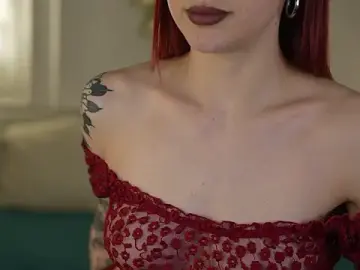 Stripchat Free Porn Cam of Magnetic_Mia_