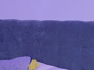 Stripchat Best Webcam of May_suki