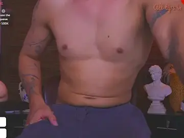 Stripchat Adult Webcams of DavidC_