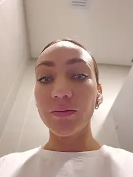 Stripchat Free Porn Cam of Nina_velvet01