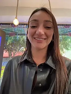 Stripchat Free Porn Cam of Ninabigtitied