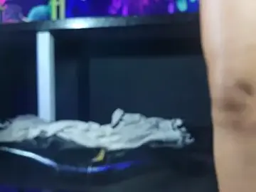 Stripchat Nude Webcam of casaldeliciabrazil