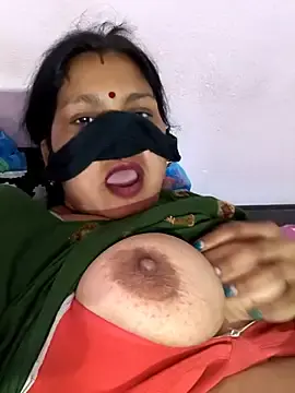 Stripchat Adult Webcams of Indian-couple2025