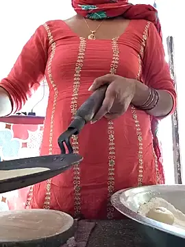 Stripchat Watch Live Sex Cams of Love-pari77