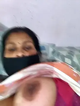 Stripchat Watch Live Sex Cams of Love-pari77