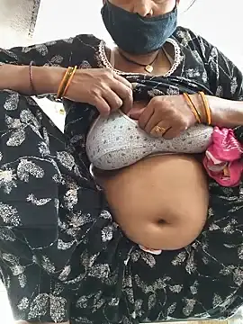 Stripchat Watch Live Sex Cams of Love-pari77